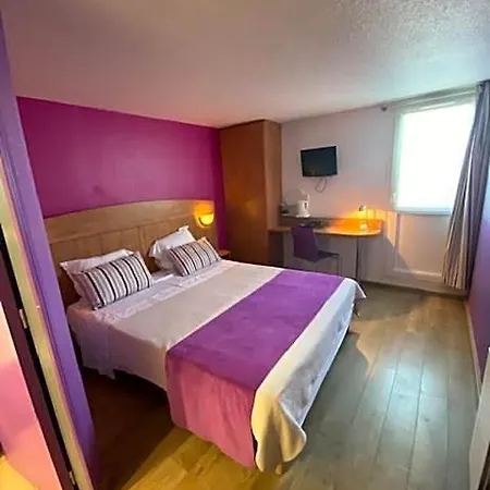 De La Otel 2*