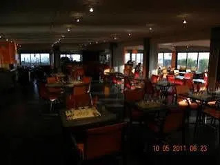 De La Otel 2*