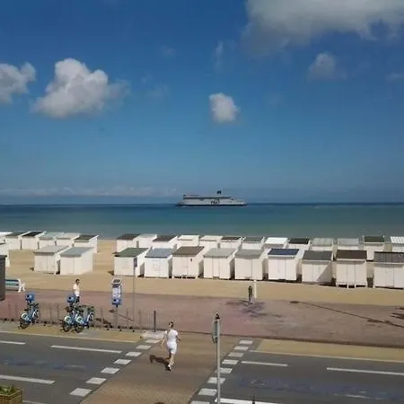 De La Hotel 2*